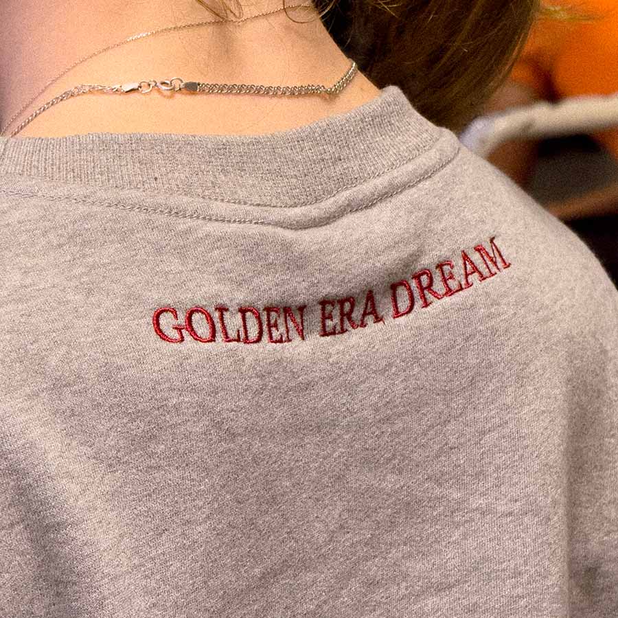 Retro Embroidered Cropped Sweatshirt | Grey