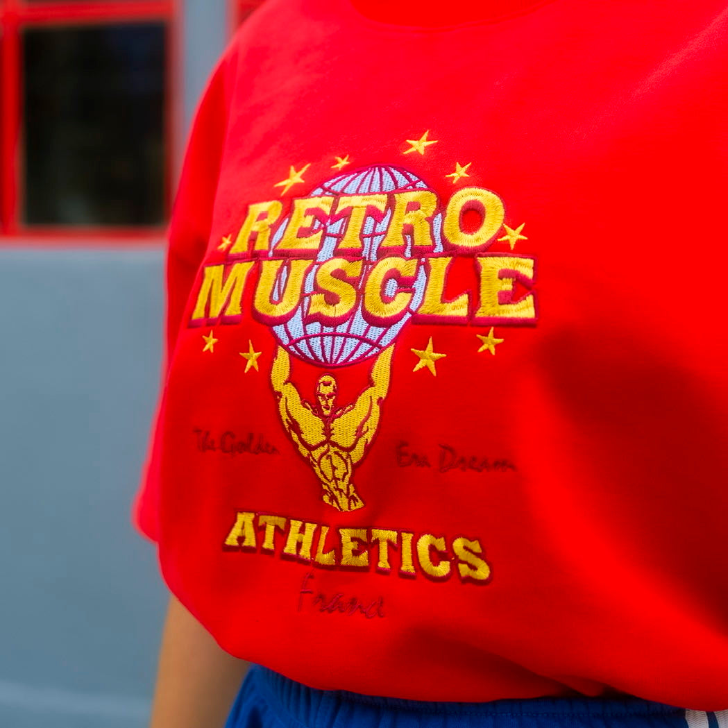 Golden Era Embroidered Pump-Cover Sweatshirt | Red
