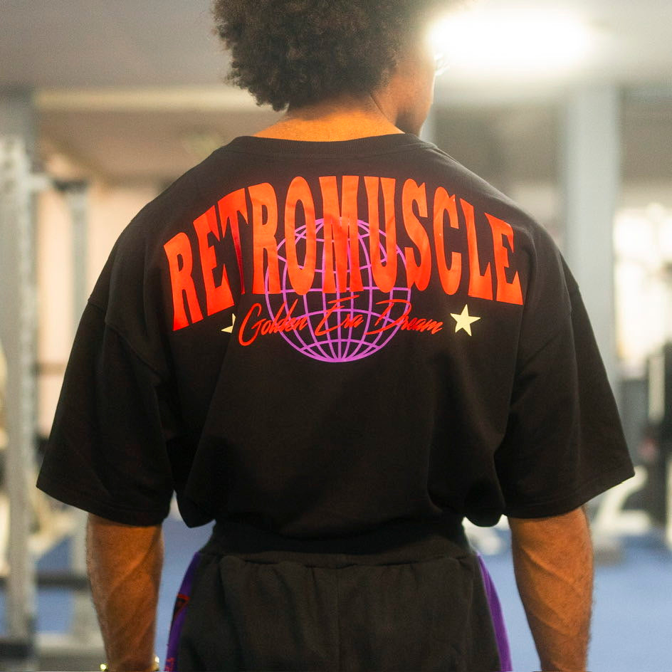 Pump Cover T-Shirt | Red World