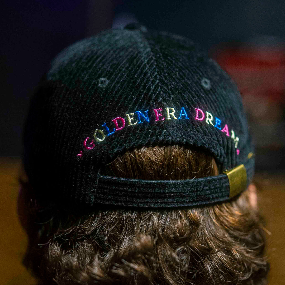logo arrière casquette vintage années 80 retromuscle rose